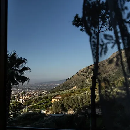 Robi Bed & Breakfast 3*