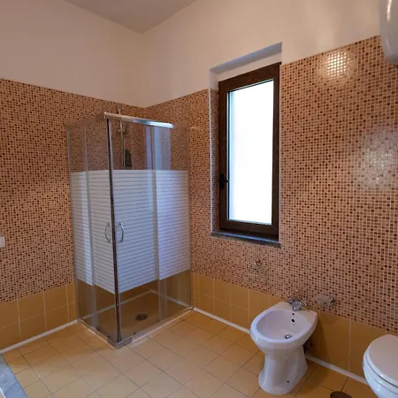 Robi Bed & Breakfast 3*