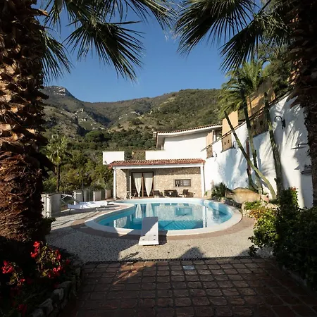 Bed & Breakfast Robi Sarno