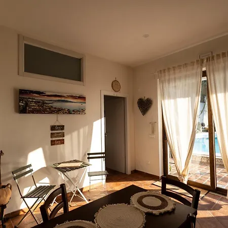 Bed & Breakfast Robi Sarno