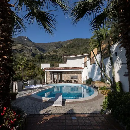 Bed & Breakfast Robi Sarno