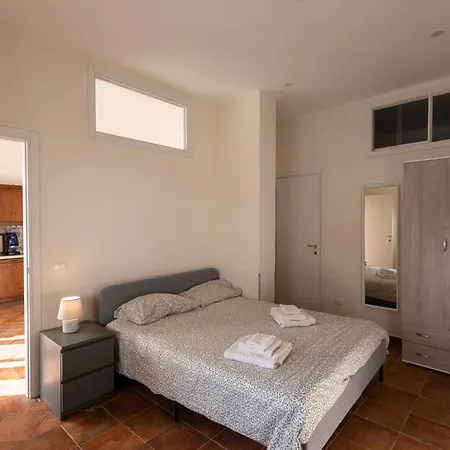 Bed & Breakfast Robi *
